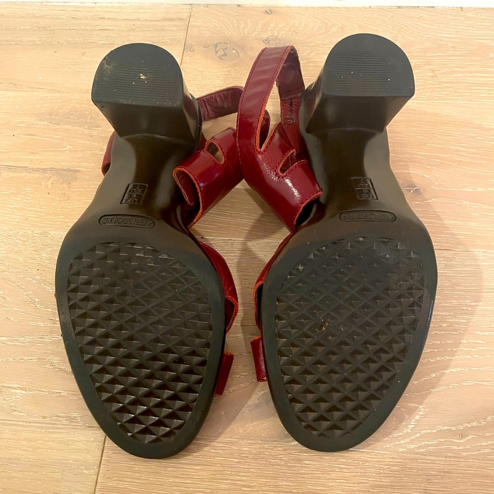 Red Aerosoles heeled sandals - Picture 3 of 6